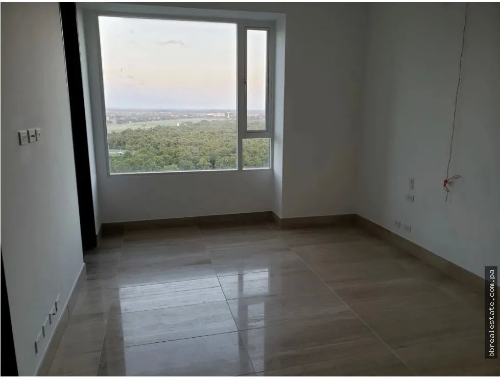 Se vende apartamento en Santa María, Ph Solana