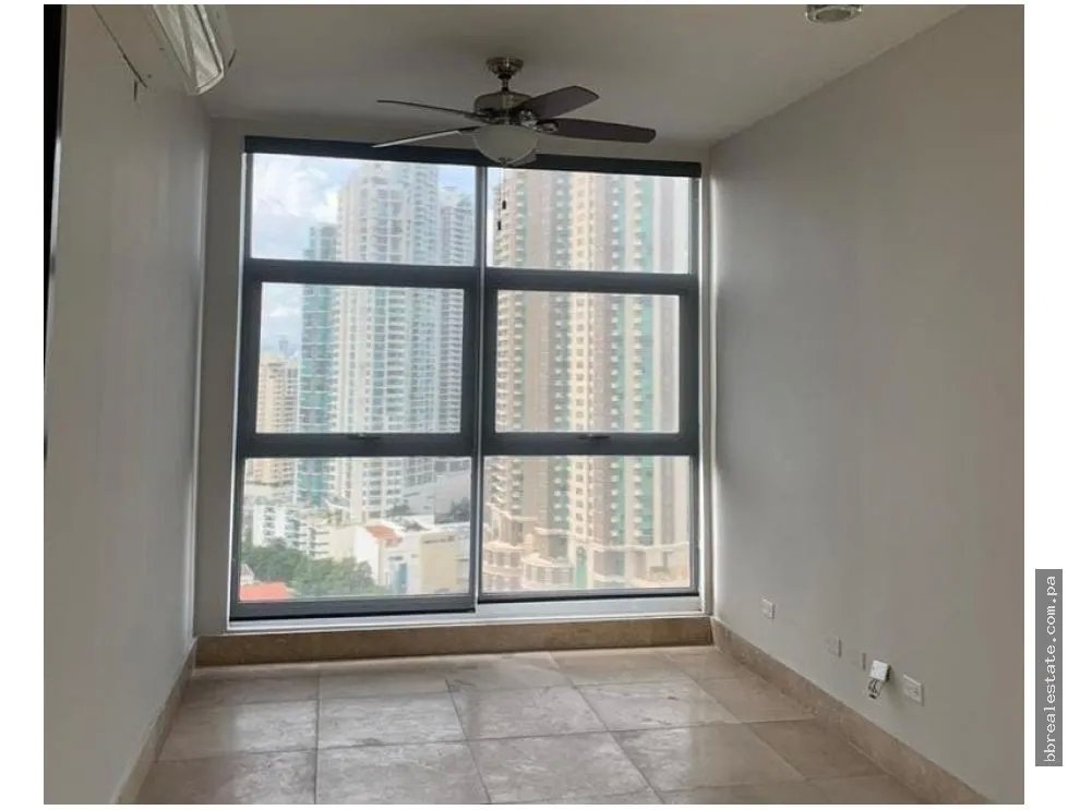 Apartment for sale in Punta Pacifica