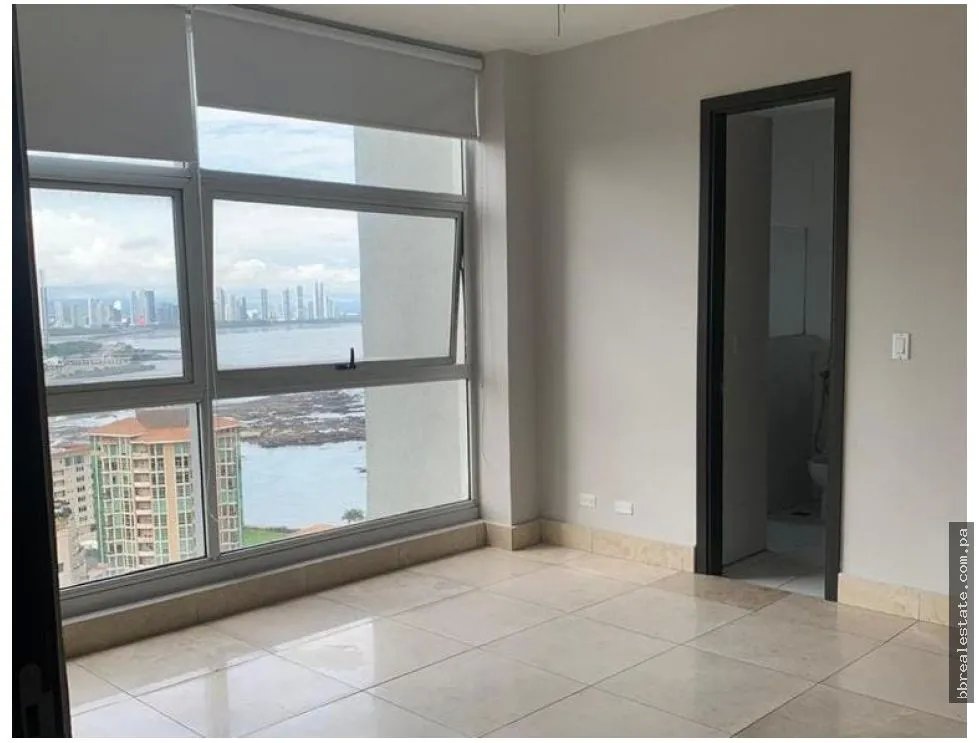 Apartment for sale in Punta Pacifica
