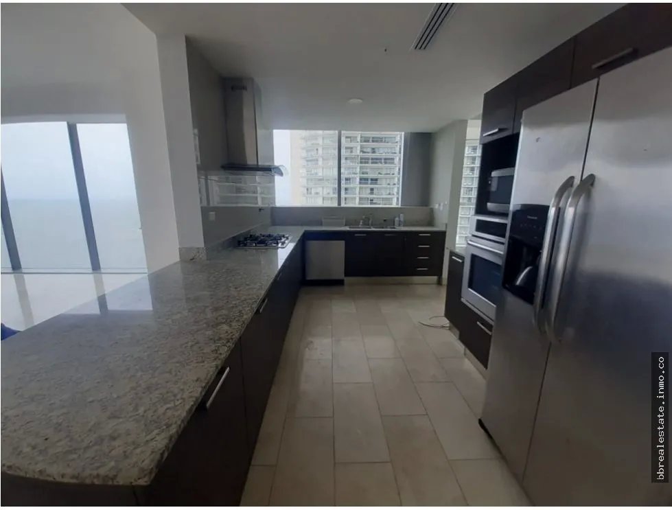 Se alquila apartamento en Punta Pacífica, Ph Grand Tower