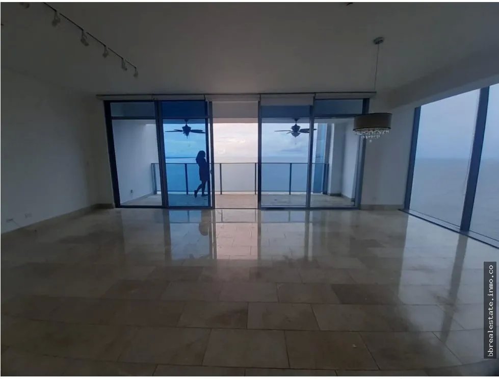 Se alquila apartamento en Punta Pacífica, Ph Grand Tower