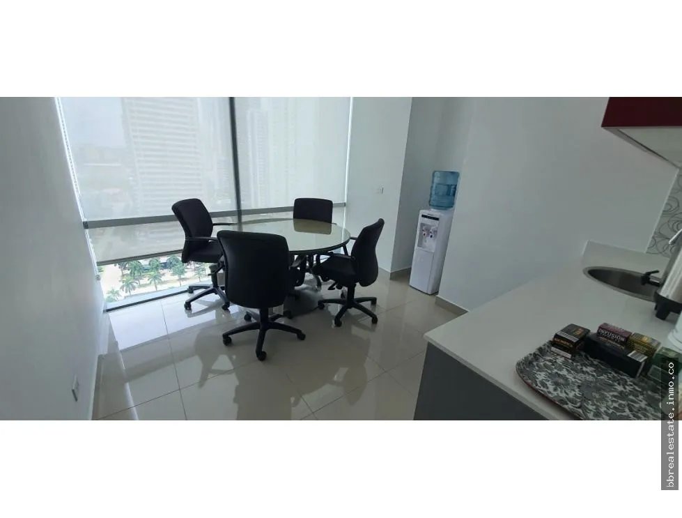 Office for rent in Costa del Este