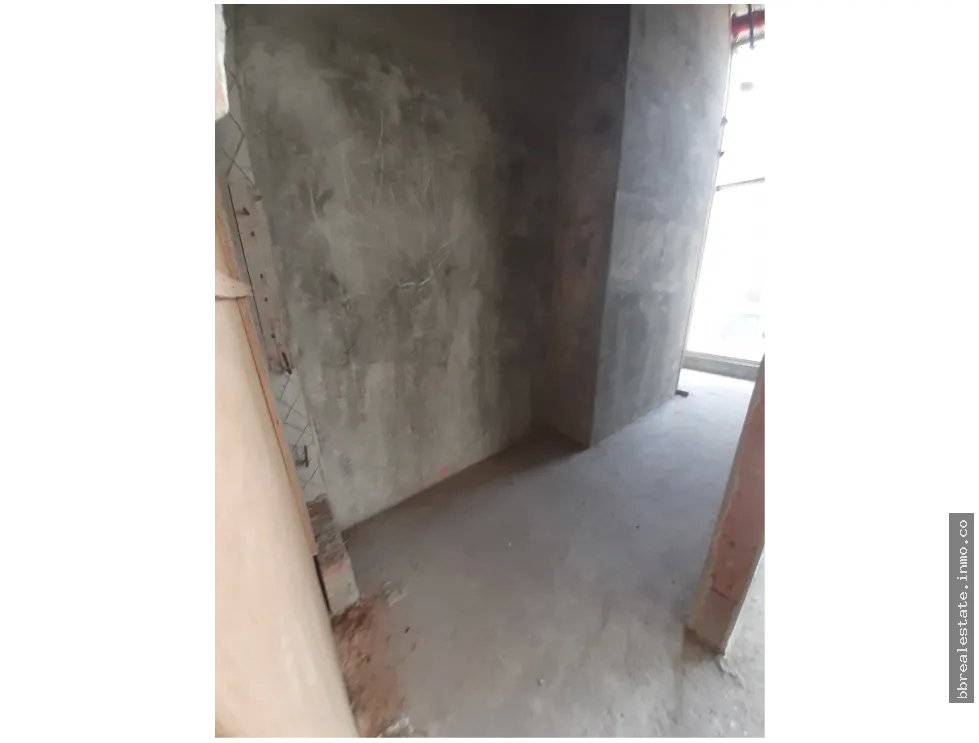 ALQUILER LOCAL COMERCIAL AV BALBOA NEGOCIABLE