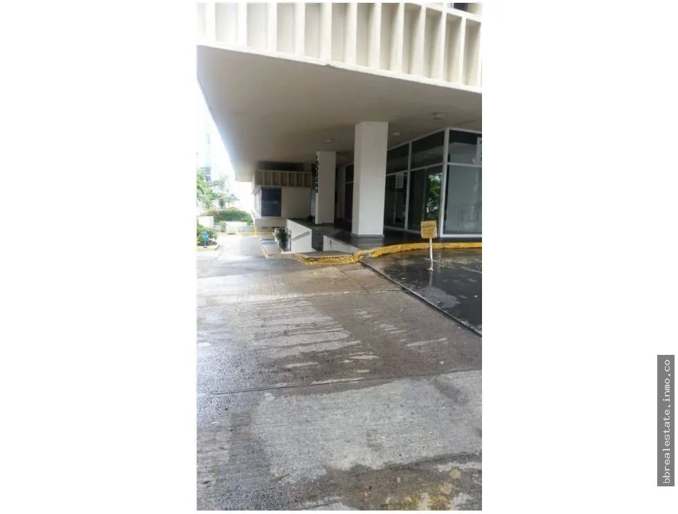 VENTA LOCALES COMERCIALES EN OBARRIO