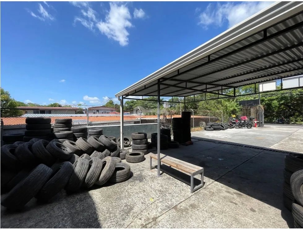 Commercial Space for sale in Parque Lefevre