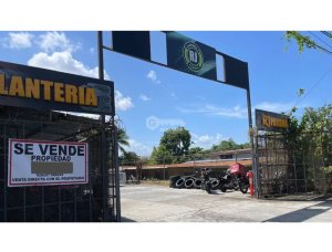 LOCAL COMERCIAL / PARQUE LEFEVRE / 750M ...