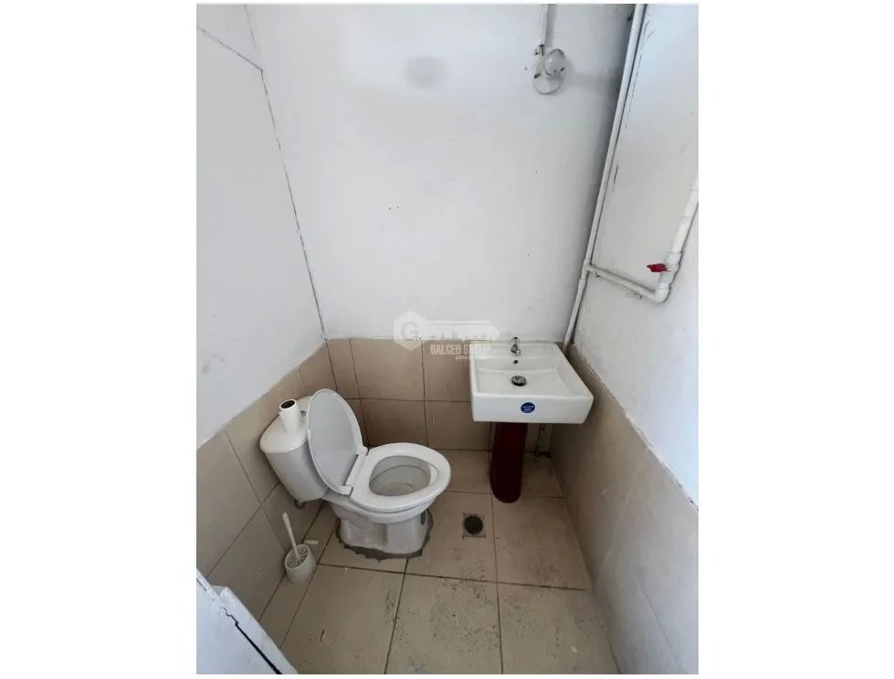COSTA DEL ESTE / PARQUE INDUSTRIAL / 25M / 1 BAÑO / PLANTA BAJA