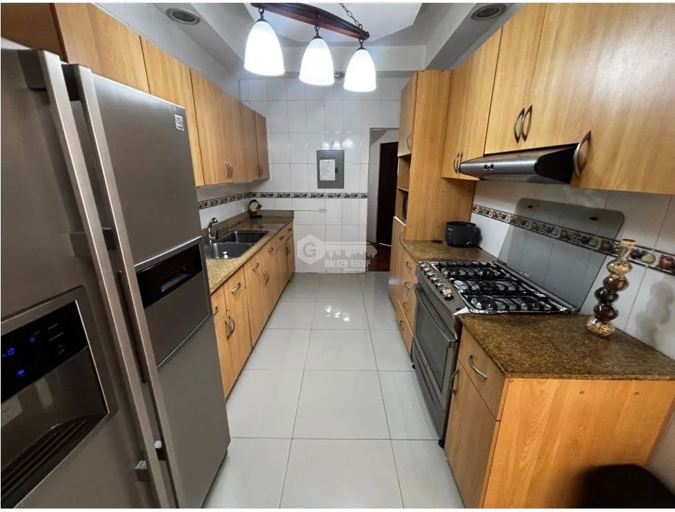 SE VENDE CASA CON ANEXO COLÓN MARGARITA 240M 3 HABITACIONES CON ANEXO