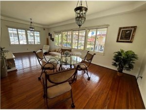 Single Family House for sale in Colon
