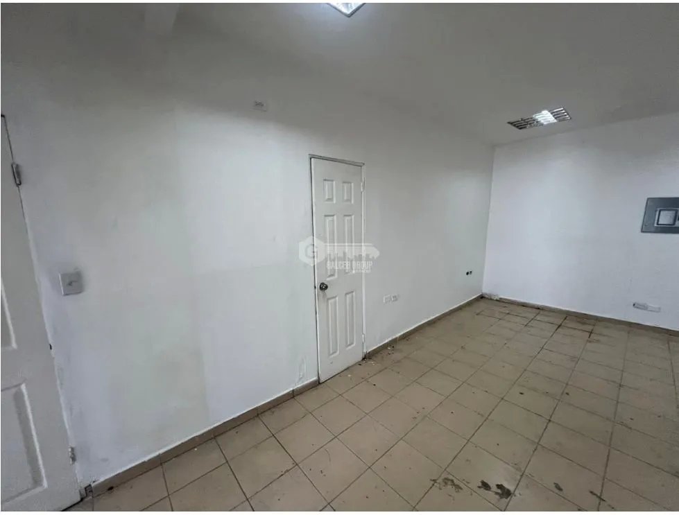 SE ALQUILA GALERA EN COSTA DEL ESTE 35M 1 BAÑO SEGUNDO NIVEL
