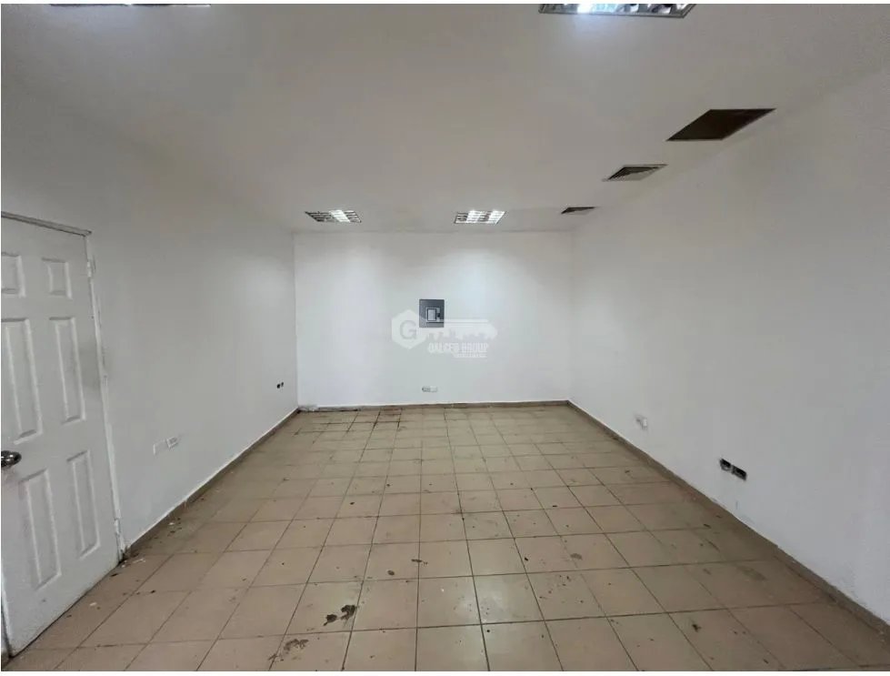 Warehouse for rent in Costa del Este