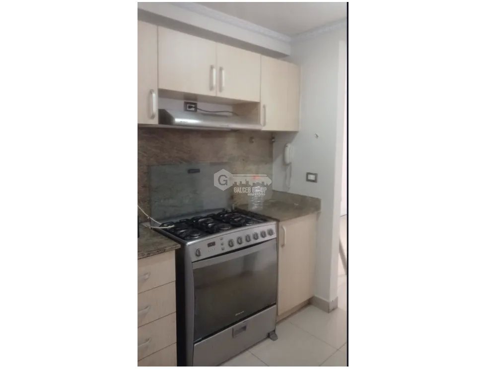 SE ALQUILA APARTAMENTO EN CONDADO DEL REY ROKAS  96m 3 HABITACIONES