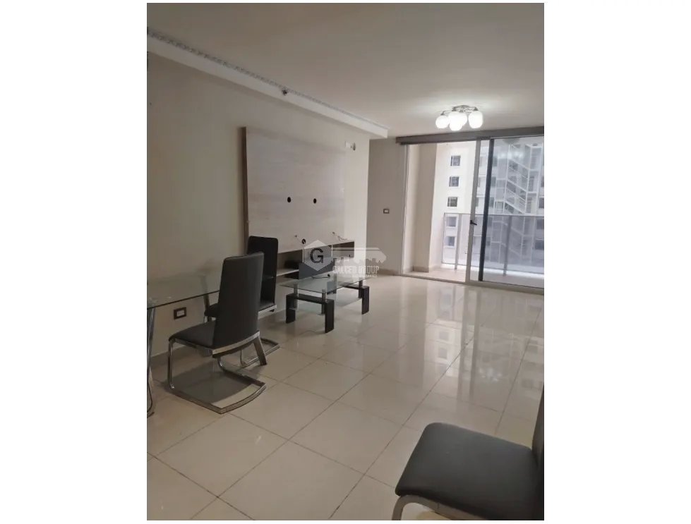 SE ALQUILA APARTAMENTO EN CONDADO DEL REY ROKAS  96m 3 HABITACIONES