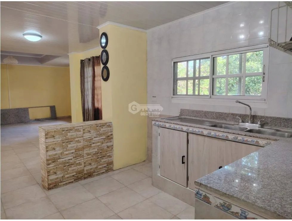 SE VENDE CASA EN CHORRERA GUADALUPE  600 M2 DOS NIVELES