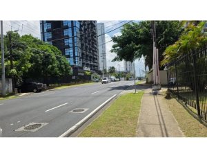 SE VENDE TERRENO EN  COCO DEL MAR 3400 M...
