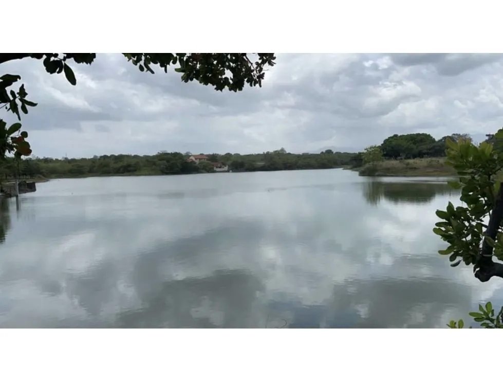TERRENO / SAN CARLOS / LAGO MAR / 1387 M2 / CERCA DE LA PLAYA