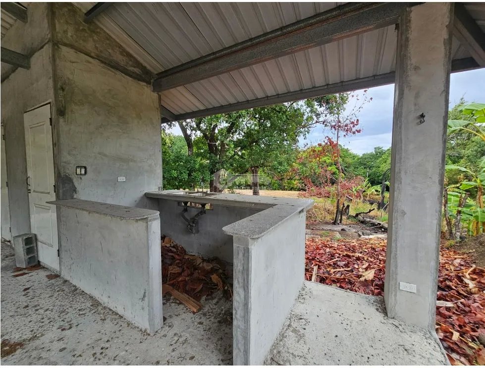 SE VENDE TERRENO EN  SAN CARLOS 771 M2 CON ARBOLES FRUTALES