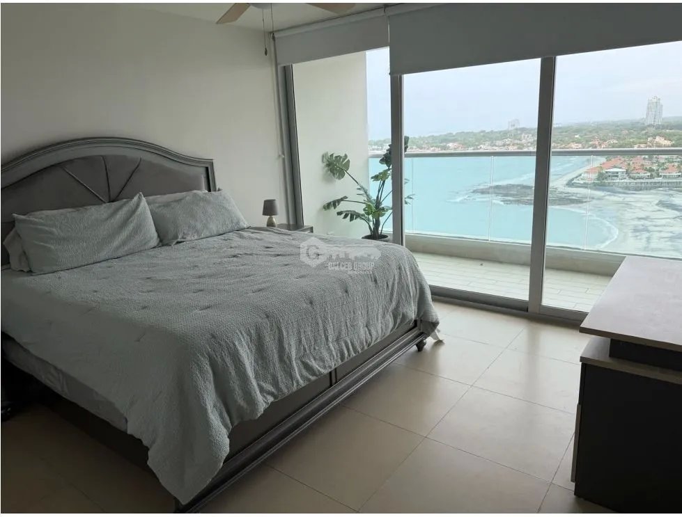 SE ALQUILA APARTAMENTO PLAYA MALIBÚ 129M 2 HABITACIONES AMOBLADO
