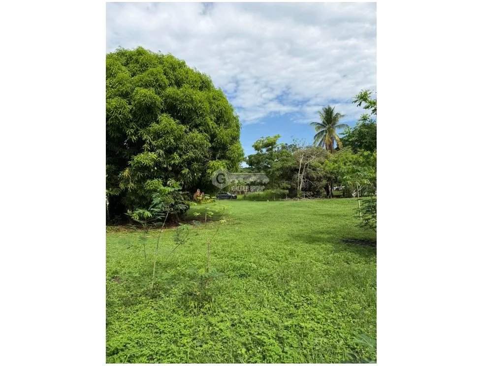 SE VENDE TERRENO EN LAS LAJAS 1286 M2 A MINUTOS DE LA PLAYA
