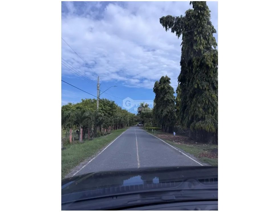 SE VENDE TERRENO EN LAS LAJAS 1286 M2 A MINUTOS DE LA PLAYA