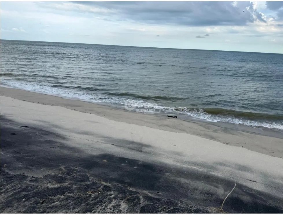 TERRENO / GORGONA / PLAYA MALIBÚ / 1200 M / FRENTE AL MAR