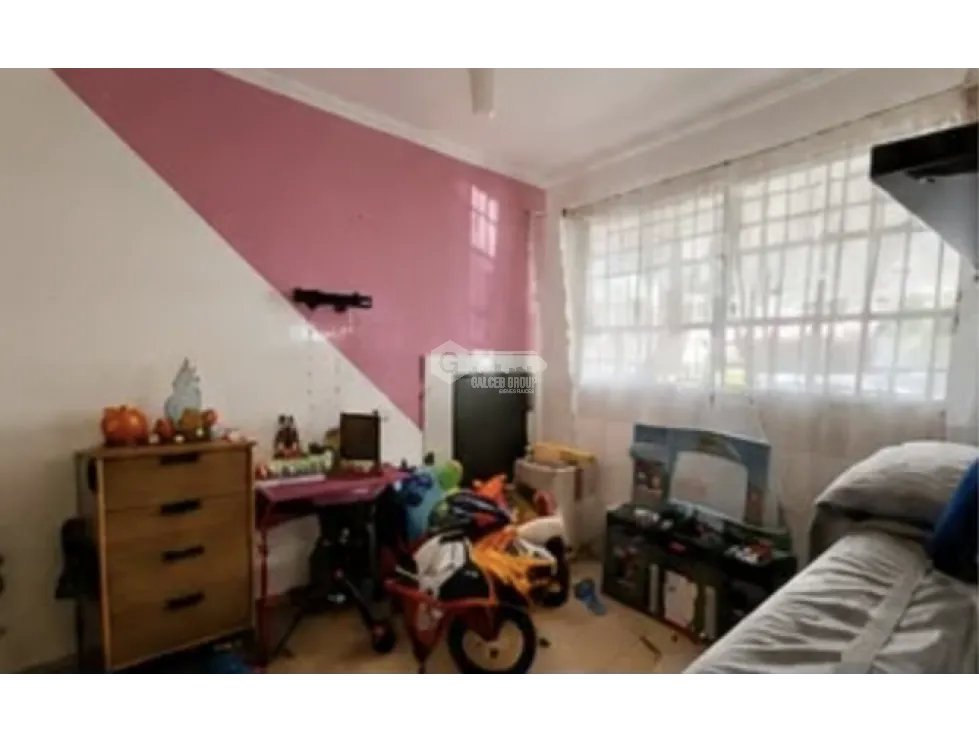 SE VENDE CASA BOULEVARD SAN ANTONIO 203M 4 HABITACIONES 3 BAÑOS