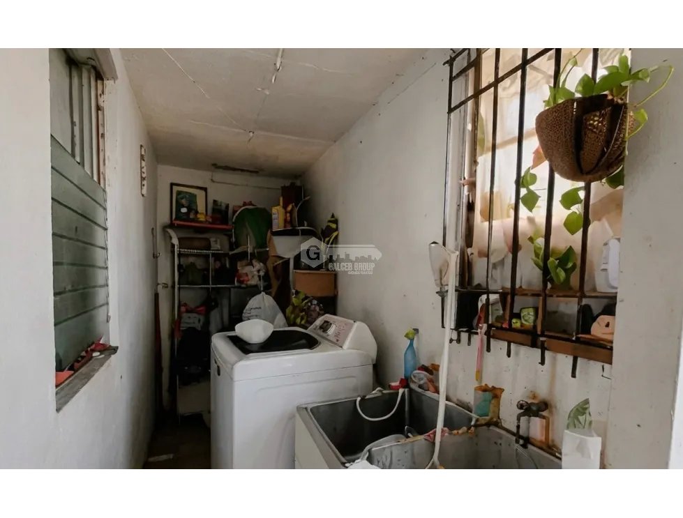 SAN ANTONIO / BOULEVARD / 203M / 4 HABITACIONES / 3 BAÑOS / AMPLIA