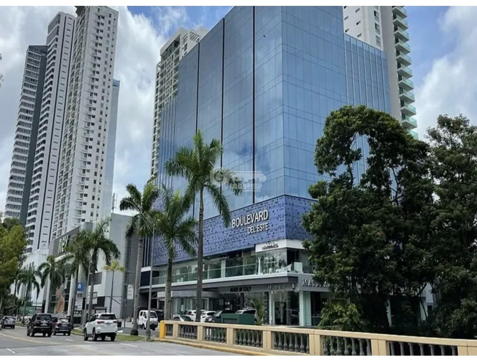 OFICINA / COSTA DEL ESTE / BOULEVARD DEL ESTE / 92M2 / VIA PRINCIPAL