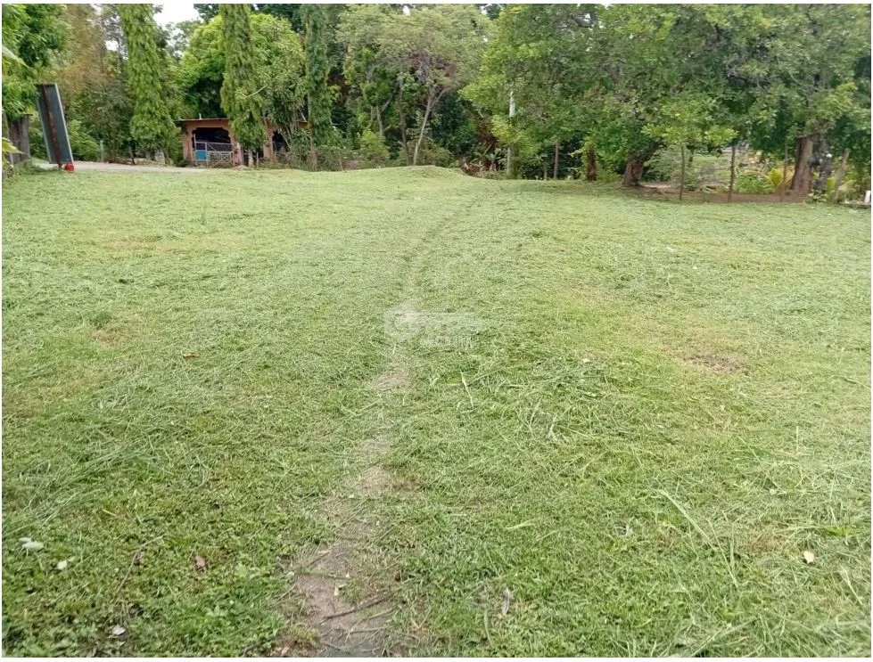 SE VENDE TERRENO EN  CORONADO 600 M2  CERCA DE LA PLAYA