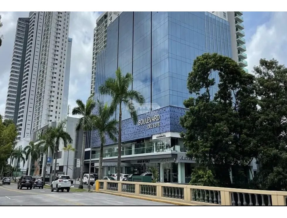 Office for rent in Costa del Este