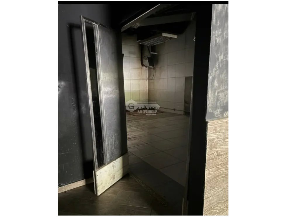 COSTA DEL ESTE / LOCAL COMERCIAL / 352M / 3 BAÑOS / PLANTA BAJA