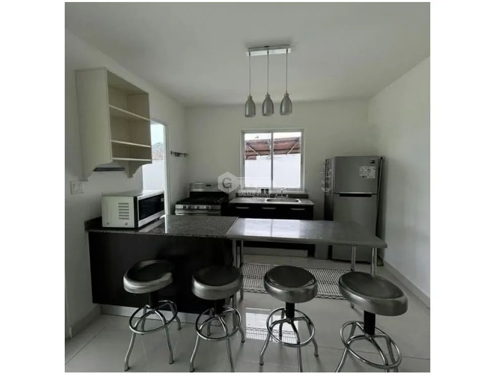 SE VENDE CASA EN SAN CARLOS 600 M2 CON TERRAZA