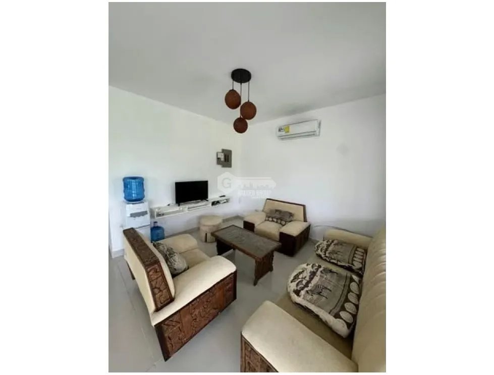 SE VENDE CASA EN SAN CARLOS 600 M2 CON TERRAZA