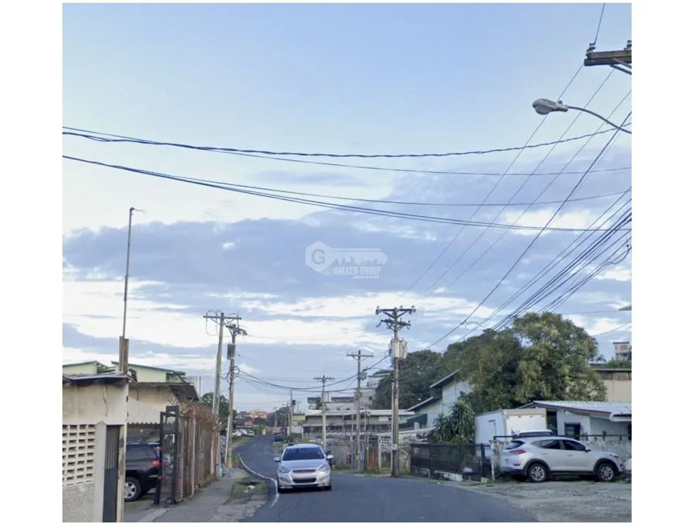 SE VENDE GALERA COMERCIAL EN RIO ABAJO CALLE 22 5,000M2 PLANTA BAJA