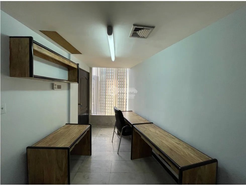 OFICINA / OBARRIO / TORRE ADVANCED / 88M2 / DIVISIONES / AMOBLADA