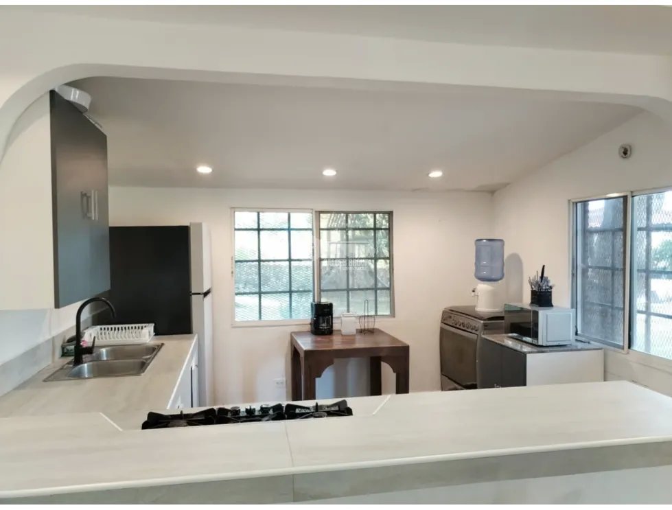 SE VENDE CASA EN PUNTA CHAME 970M2 AMOBLADA CON PISCINA Y JACUZZI