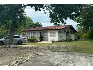 Single Family House for sale in Coronado