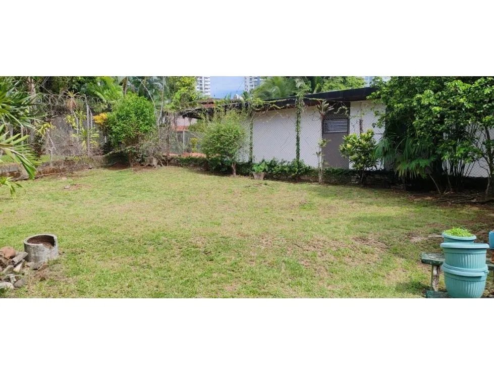 SE VENDE CASA EN BETANIA URB. LOS ANGELES 3 HABITACIONES 675m2