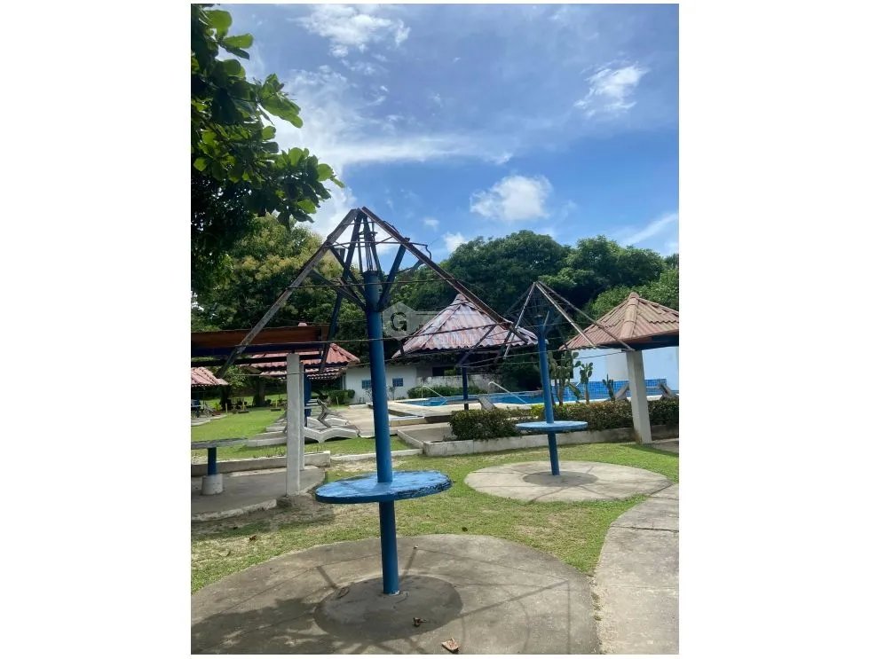 TERRENO / CHAME / PLAYA GORGONA / 4K M2 / PARA INVERSION