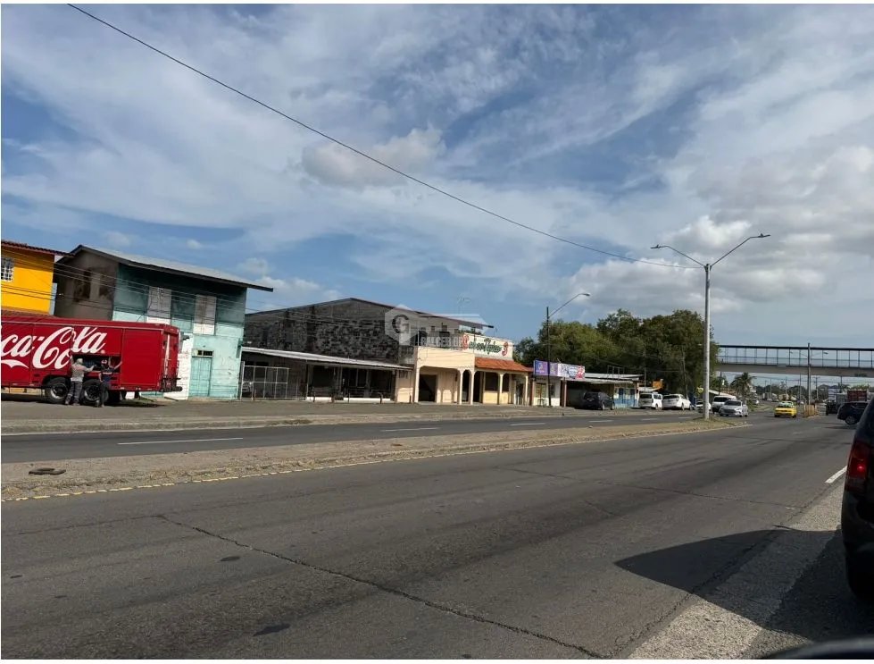 LOCAL COMERCIAL / CHAME / BEJUCO / 240 M2 / EN LA INTERAMERICANA