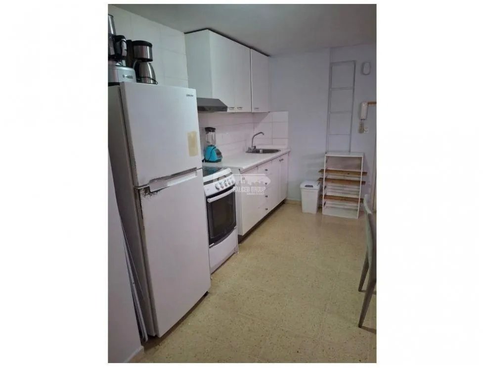 SE VENDE APARTAMENTO EN OBARRIO 5O M2 AMOBLADO / LINEA BLANCA