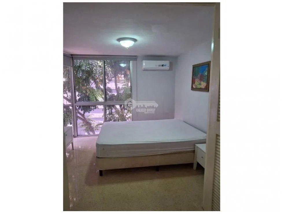 SE VENDE APARTAMENTO EN OBARRIO 5O M2 AMOBLADO / LINEA BLANCA