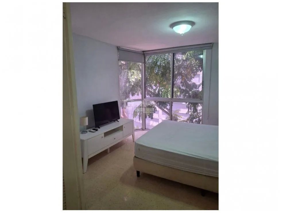 OBARRIO / EDIFICIO SEÑORIAL / 1 HABITACION / 5O M2 / LINEA BLANCA
