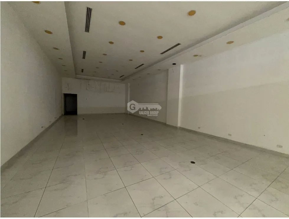 SE ALQUILA AMPLIO LOCAL EN ALBROOK MALL 508M2 SEGUNDO PISO