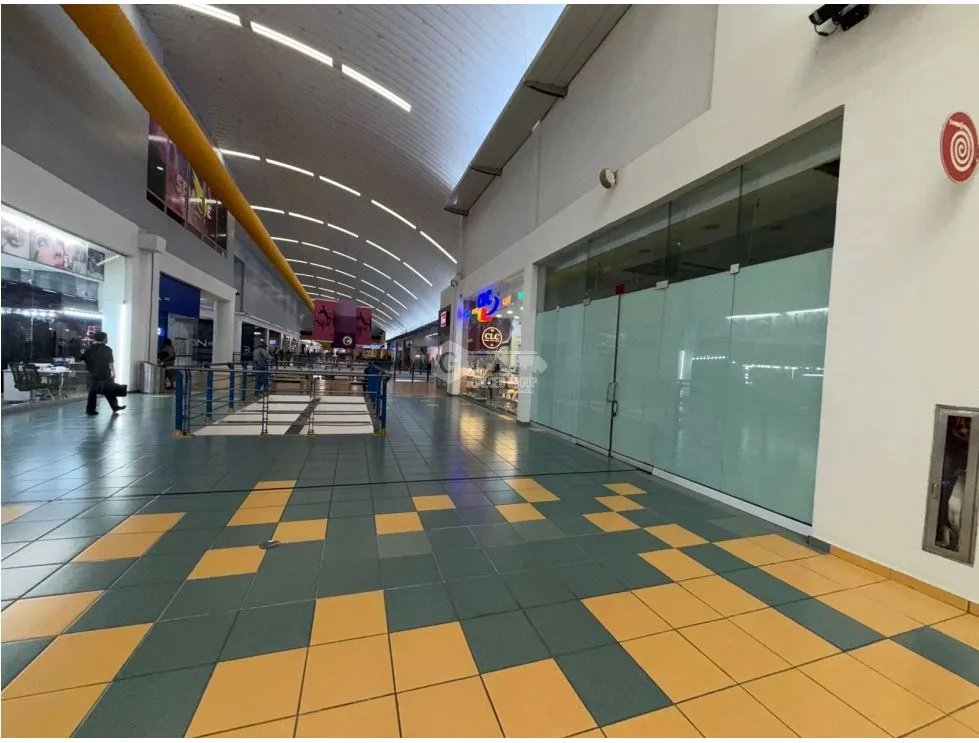 SE ALQUILA AMPLIO LOCAL  EN ALBROOK MALL 168M2 SEGUNDO PISO