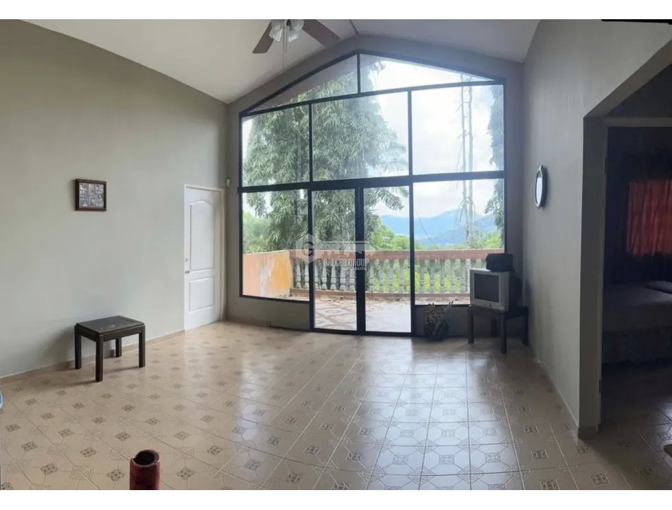 SE VENDE FINCA DE 26 HECTAREA UBICADA EN EL CACAO CAPIRA NEGOCIABLE