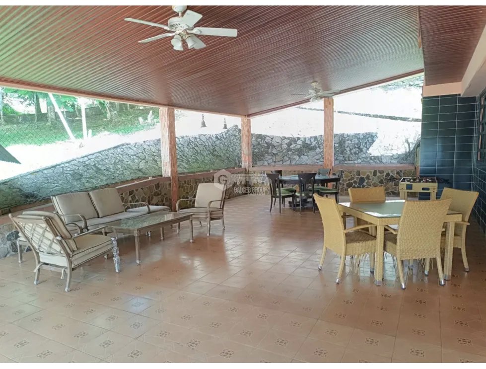 FINCA / 26 HECTAREA / EL CACAO / CAPIRA / POTENCIAL TURISTICO