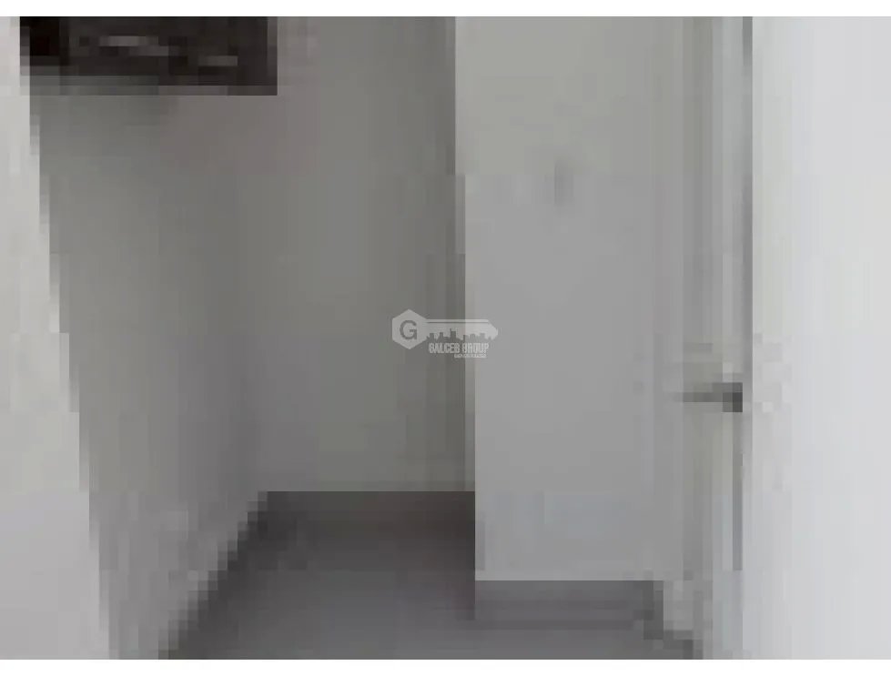 SE ALQUILA AMPLIO LOCAL EN CALLE 50 POR ESTRENAR 75m2
