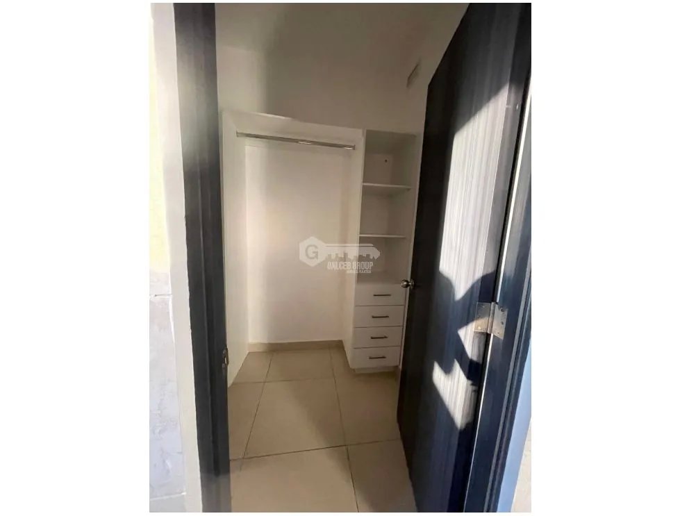 SAN CARLOS VISTAMAR PH LAS OLAS II 313M 3 HABITACIONES YG
