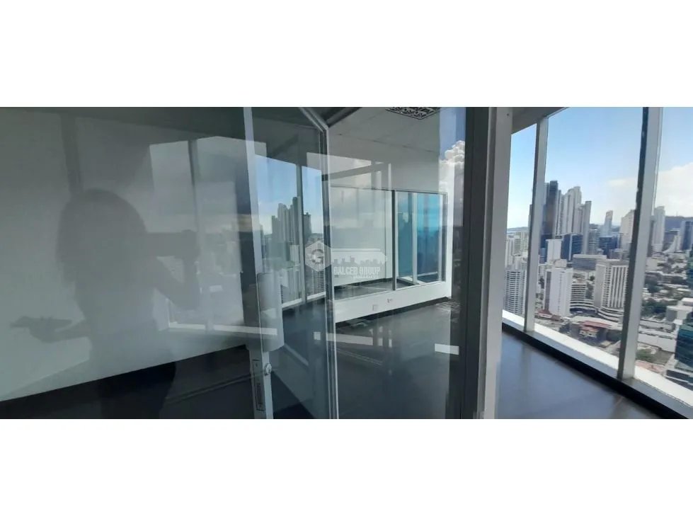 Office for rent in Calle 50
